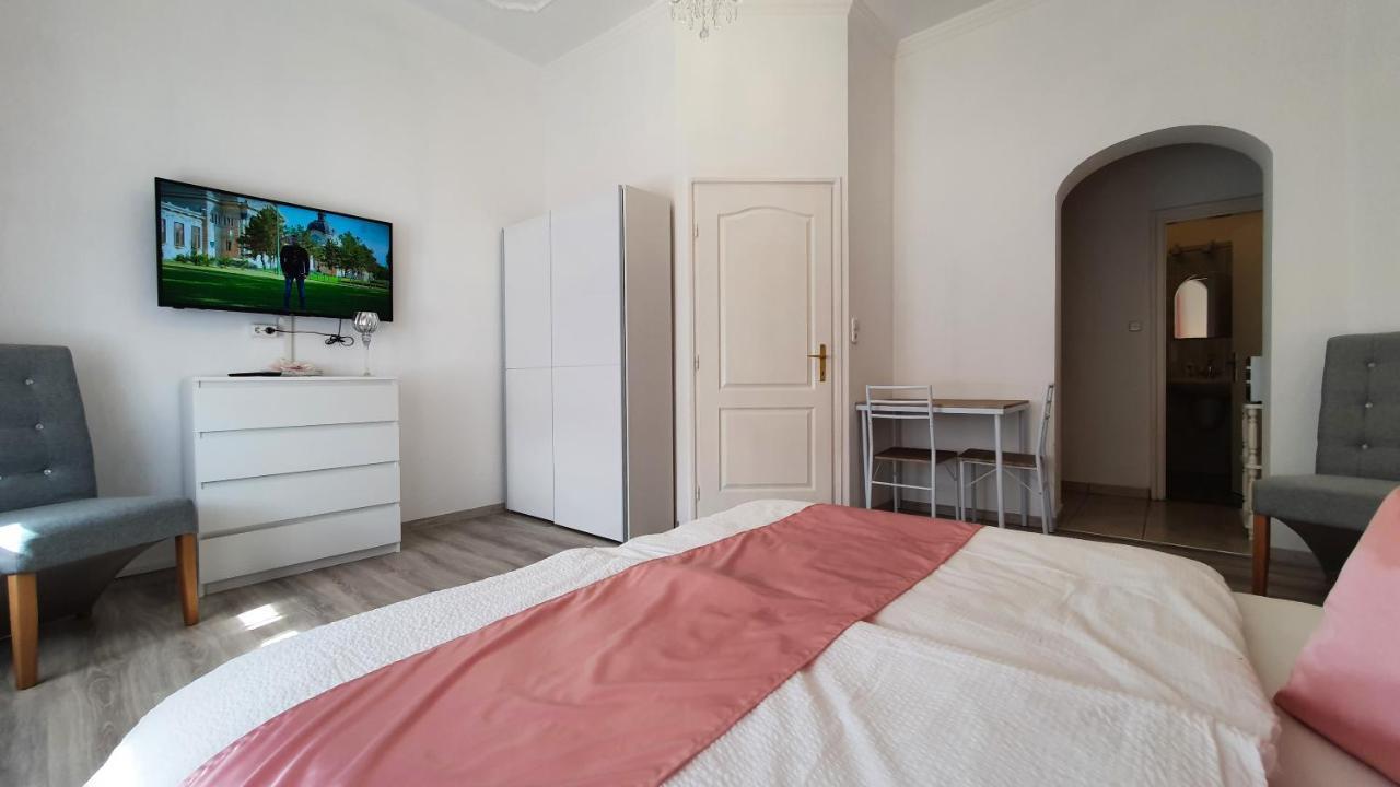 Villa Napsugar Balatonlelle Eksteriør billede
